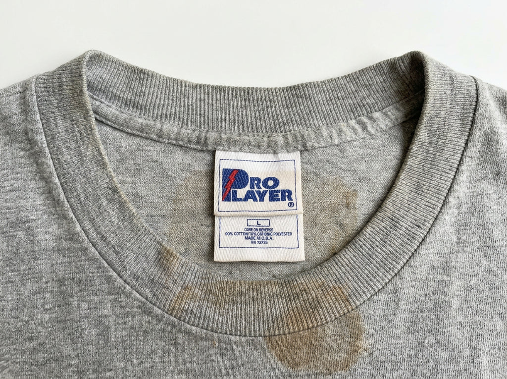 Vintage 1997 NBA Finals Chicago Bulls vs Utah Jazz T-Shirt (Size L)
