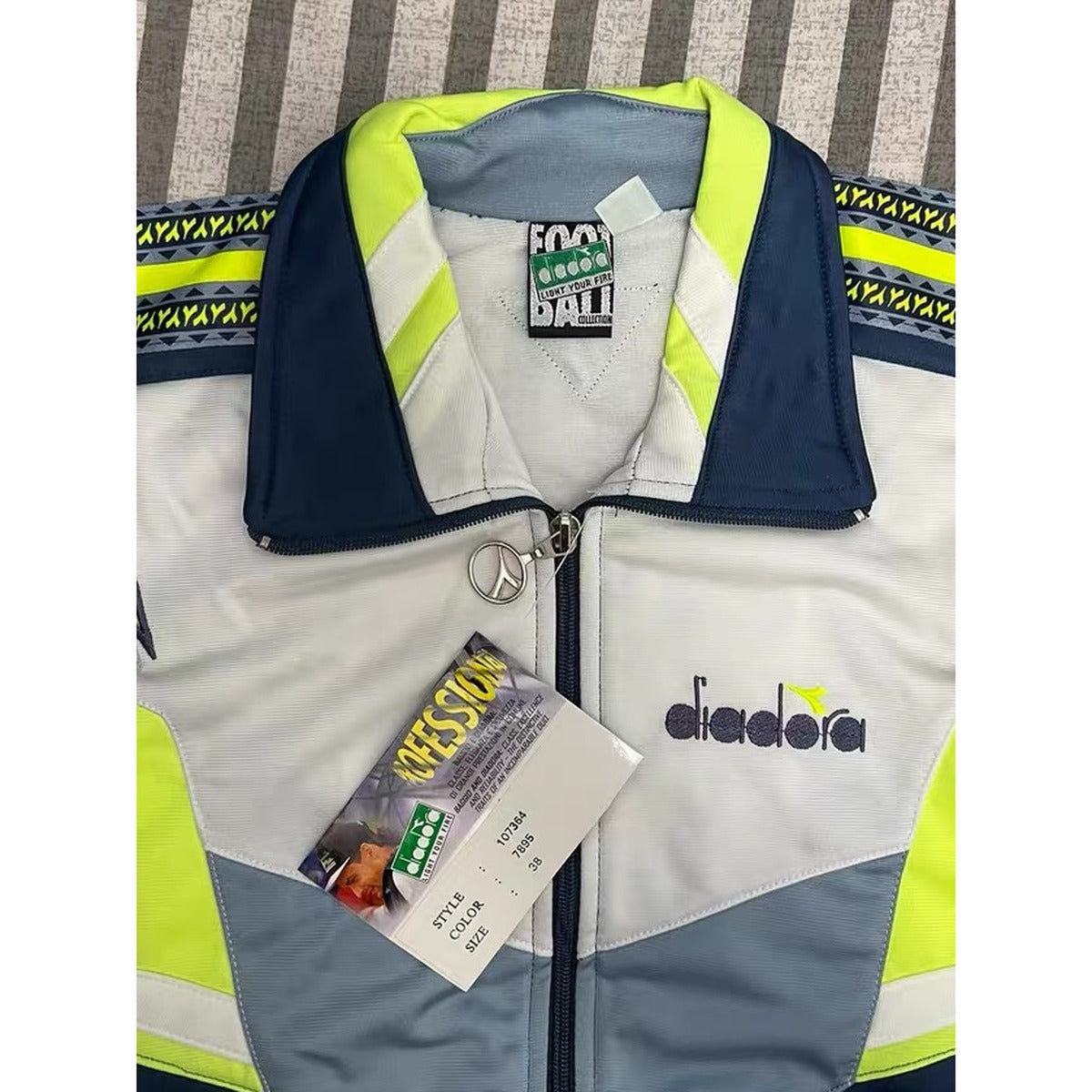 Vintage Diadora 90s Tracksuit Set Deadstock Navy Grey Neon